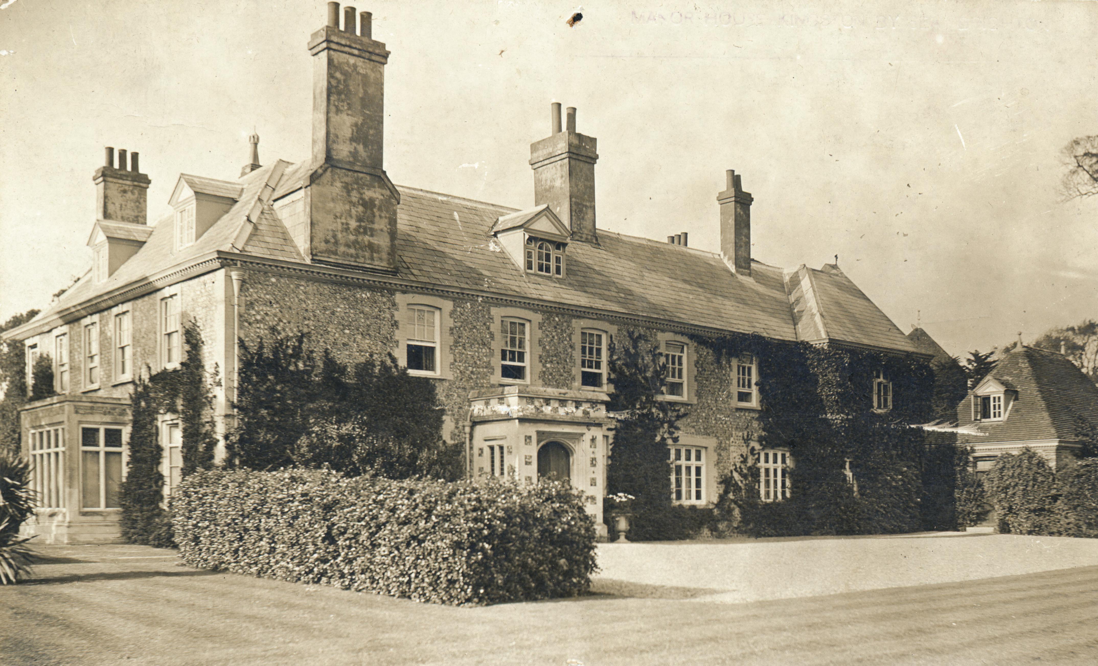 AH7 The Manor House at Kingston, home of General Sir George Gorringe