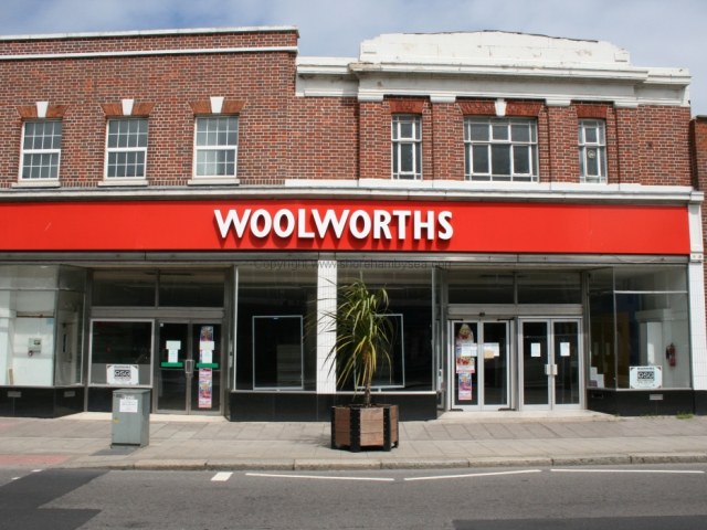 -56 - 58 Woolworths