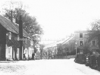 89.1270 Southdown road and Mill Lane c1905