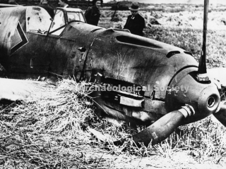 92.1809 copy Crashed Messerschmitt, near New Salts Farm, Shoreham-by-Sea. ME109