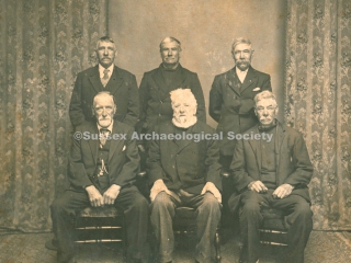 94.2449 Surviving members of Shoreham-by-Sea lifeboat crew 1890 - 1910
