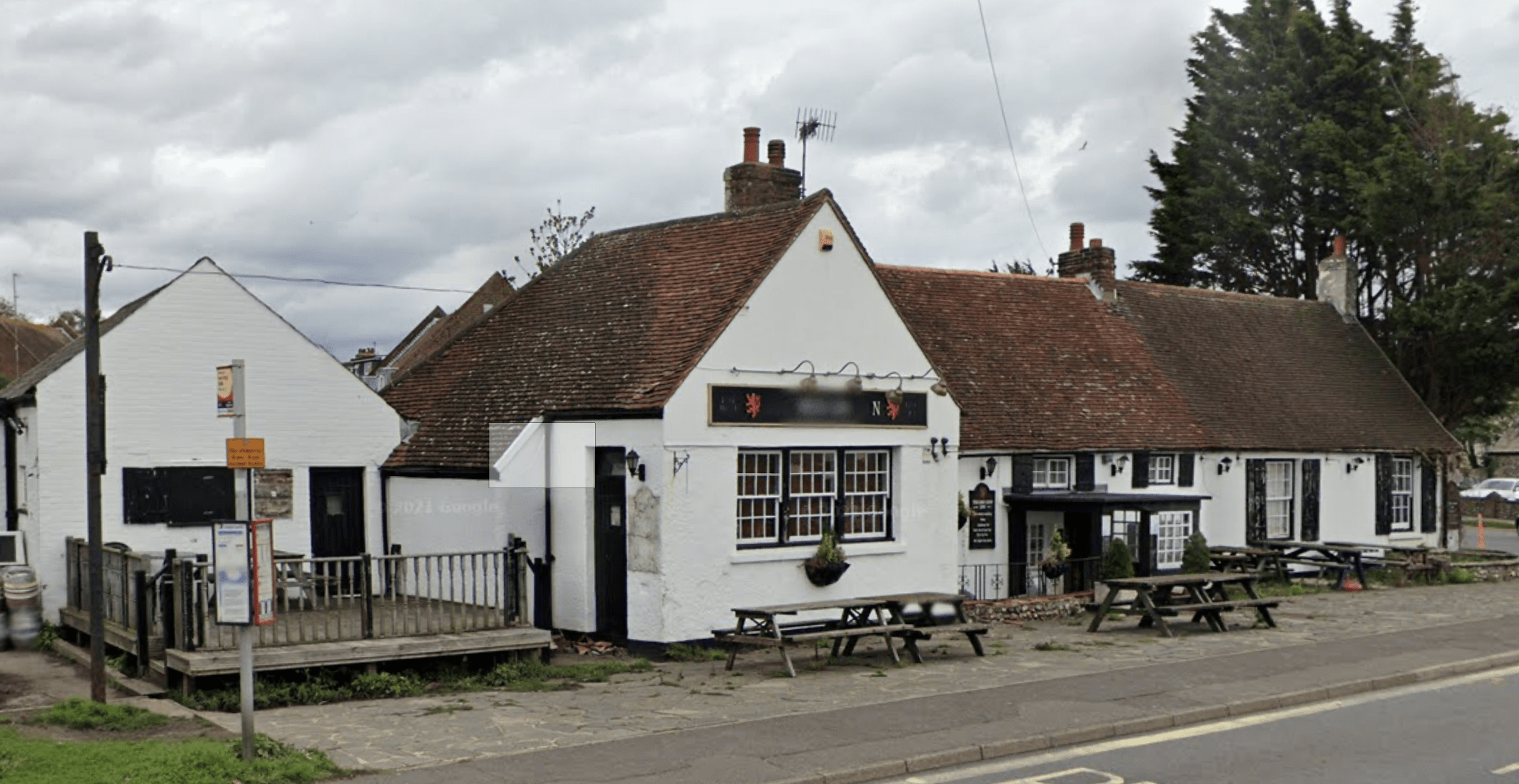 Red Lion pub 2020